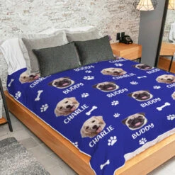 Love Has Four Paws - Personalized Custom Blanket - Upload Image, Gift For Pet Lovers, Christmas Gift -Pawfect House Store 6.THUMBNAIL04 a57eb073 f721 4363 a8d7 8e5d9051cb94