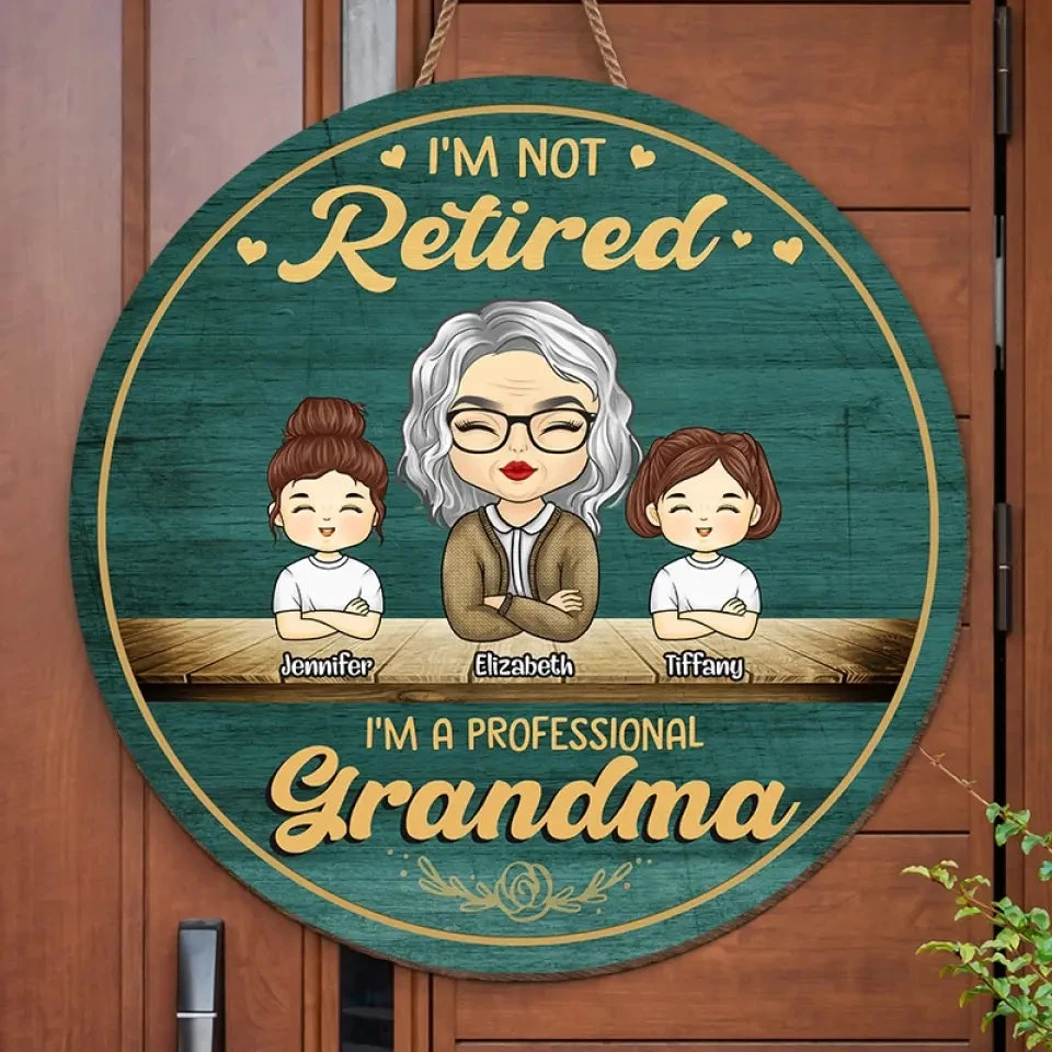 I'm A Professional Grandma - Family Personalized Custom Shaped Home Decor Wood Sign - House Warming Gift For Grandma 3 I'm A Professional Grandma - Family Personalized Custom Shaped Home Decor Wood Sign - House Warming Gift For Grandma - Image 3