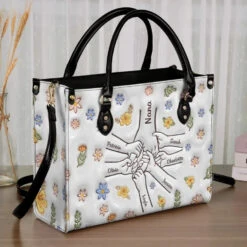 Grandma’s Touch Is A Hug For The Soul - Family Personalized Custom 3D Inflated Effect Printed Leather Handbag - Gift For Mom, Grandma 8 Grandma’s Touch Is A Hug For The Soul - Family Personalized Custom 3D Inflated Effect Printed Leather Handbag - Gift For Mom, Grandma -Pawfect House Store 676e29382f6b3