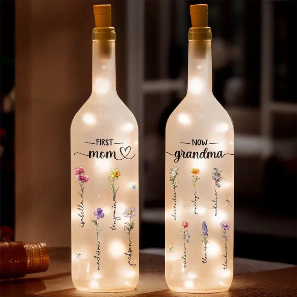 Her Love Is The Sunshine That Makes Every Flower Bloom - Family Personalized Custom Bottle Lamp - Gift For Mom, Grandma 1 Her Love Is The Sunshine That Makes Every Flower Bloom - Family Personalized Custom Bottle Lamp - Gift For Mom, Grandma