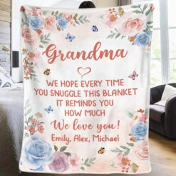 We Love You Grandma - Family Personalized Custom Blanket - Mother's Day, Gift For Mom, Grandma 8 We Love You Grandma - Family Personalized Custom Blanket - Mother's Day, Gift For Mom, Grandma -Pawfect House Store 6787f37bcb5a8