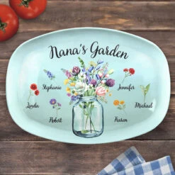My Grandma's Garden - Family Personalized Custom Platter - Birthday Gift For Grandma -Pawfect House Store THUMB 2 d2382f19 c56f 4440 9af6 98be19b3b9c8