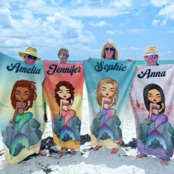 Happy Times And Good Sunshine - Bestie Personalized Beach Towel - Summer Vacation Gift, Birthday Pool Party Gift For Best Friends, BFF, Sisters